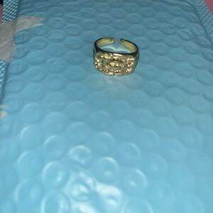 Goldsign Gold Ring